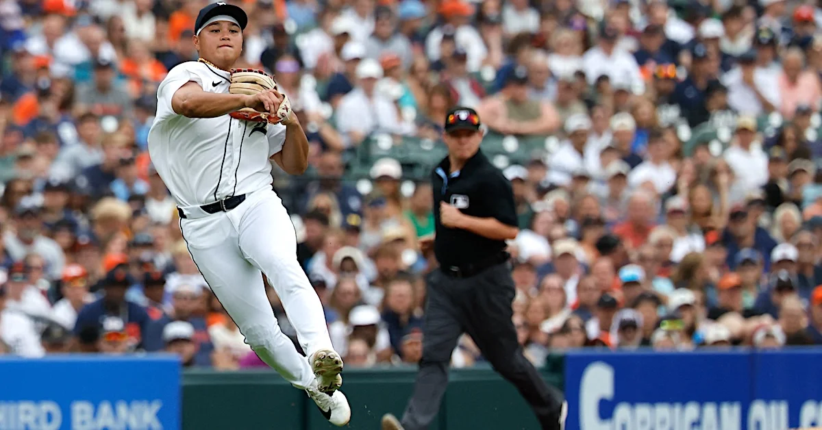 On the Efficiency of the Sacrifice Bunt in the Universal DH Era
