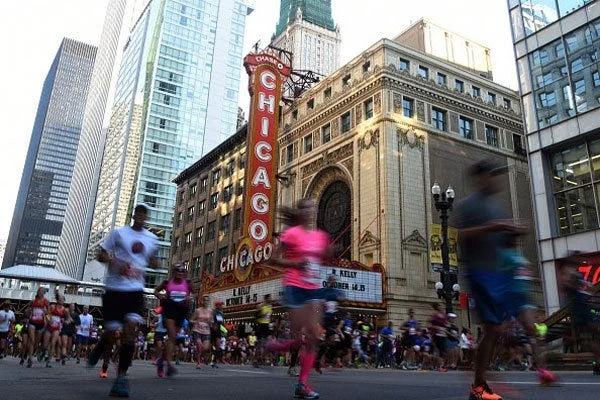 By Car, By Train, or By Bike and Scooter: Three Ways to Spectate the Chicago Marathon