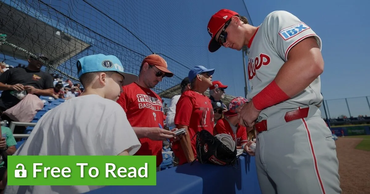Aidan Miller Is Getting Back in the Swing of Things in the Arizona Fall League