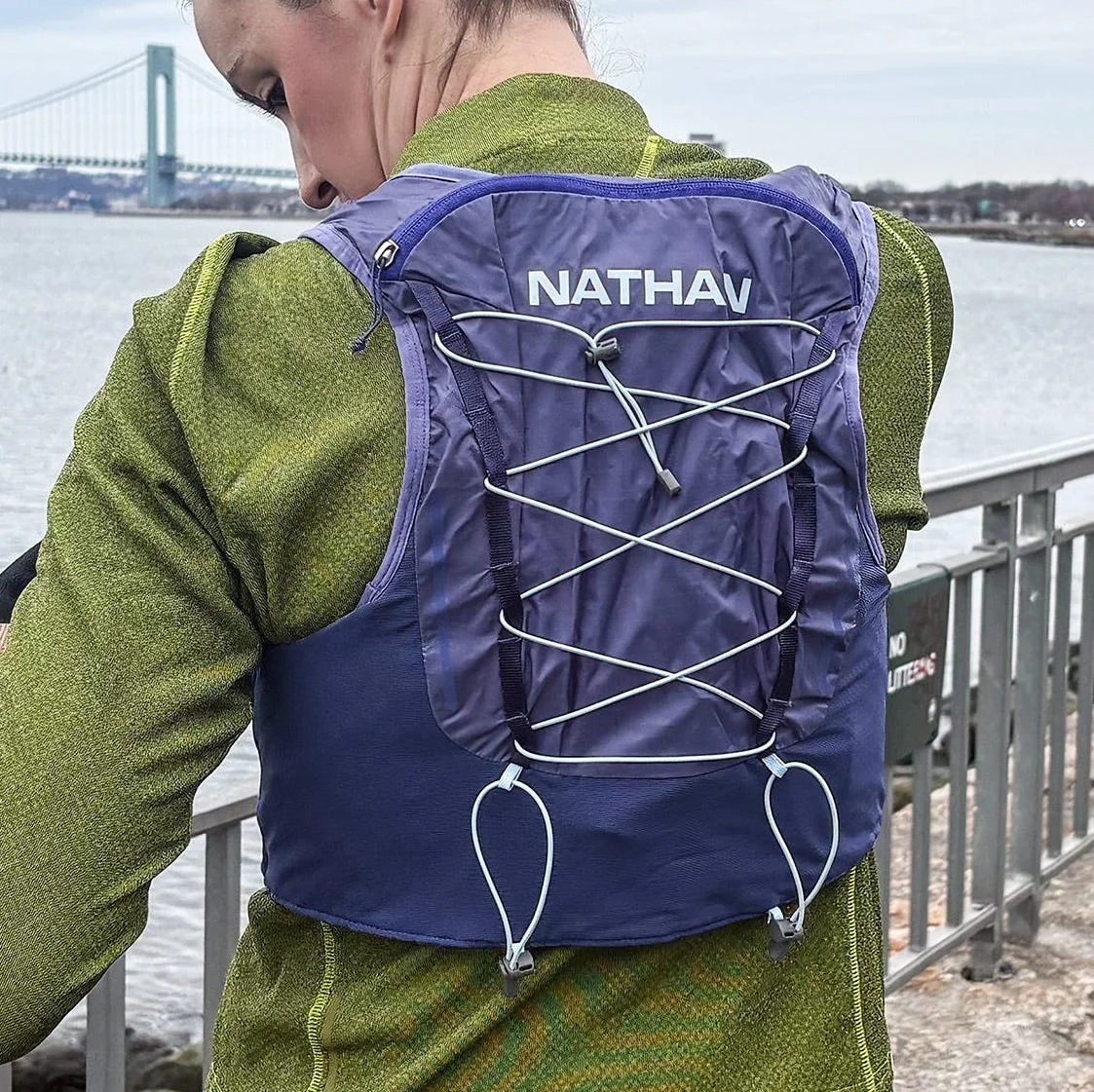 VaporAiress 4.0 8 Liter Women's Hydration Pack