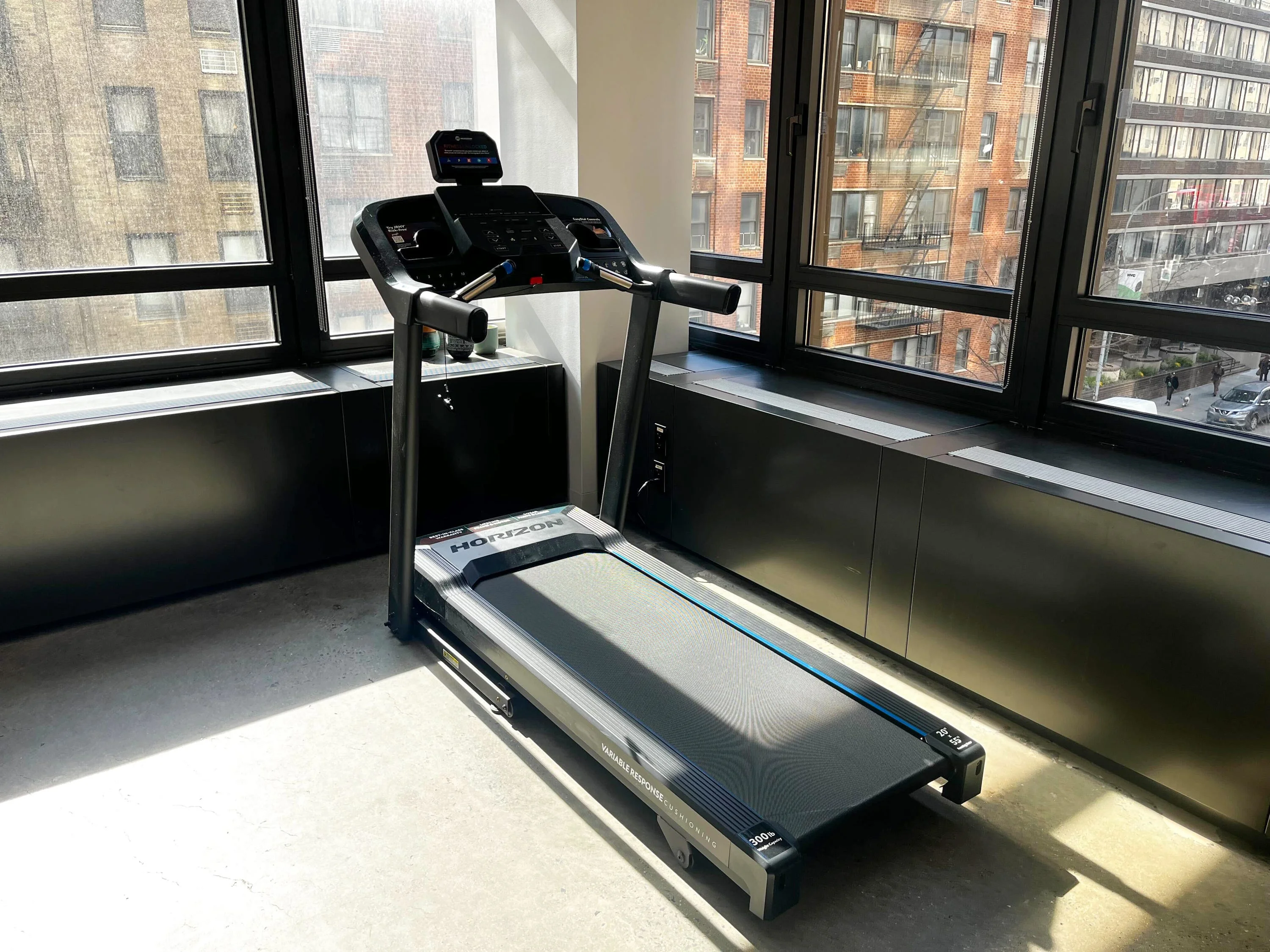 Longevity Review: The Horizon T101 Is Our Favorite Cheap Treadmill Right Now and It Holds Up