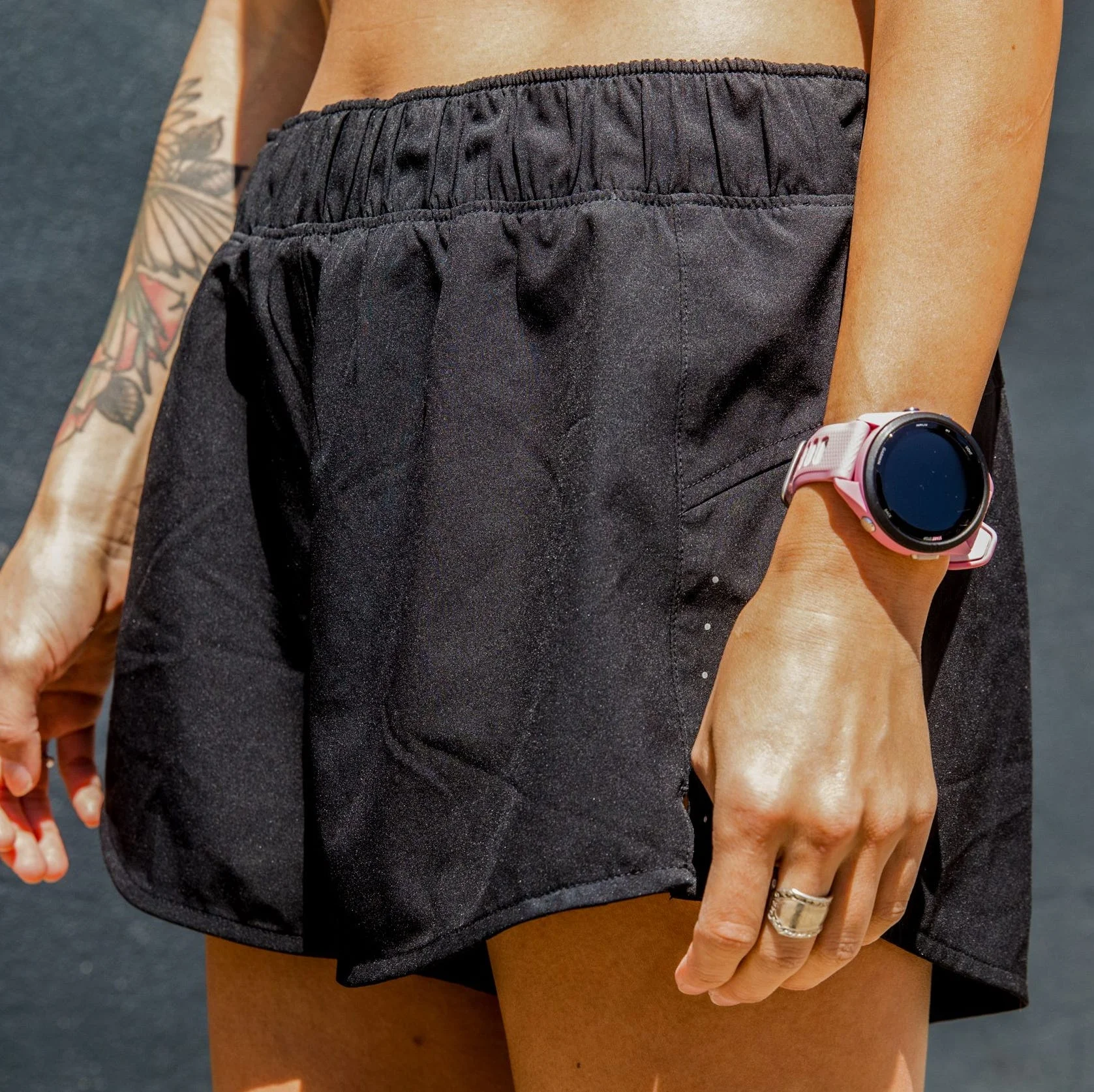 Mid-Rise Stretch-Tech Run Shorts